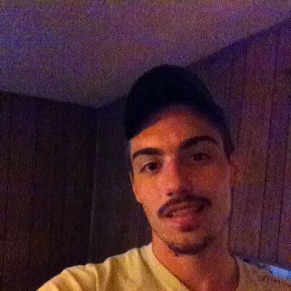 Meet your Posher, Cody - Picture 1 of 1